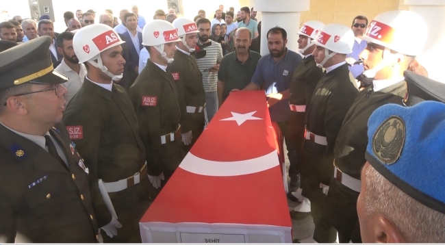 Şehit Erkan Selçuk son yolculuğuna uğurlandı