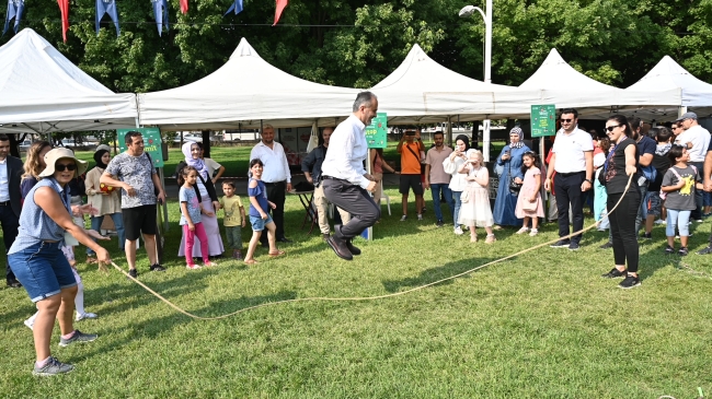 Eskimeyen oyunlar, Büyükşehir’le sokakta