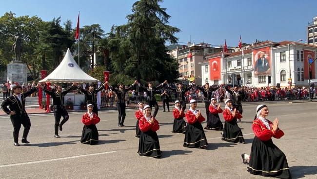 Bursa'da Zafer Bayramı coşkusu