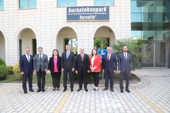 Vali Demirtaş'tan BTÜ'ye ziyaret 