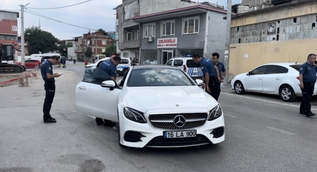 Bursa'da iki arkadaşa eş zamanlı silahlı saldırı!