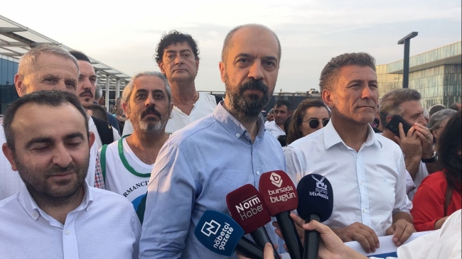 Bursa'da 'Dünya Barış Günü' yürüyüşü