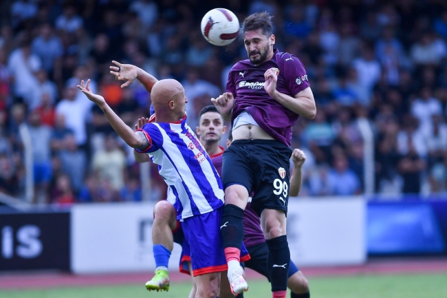 İnegölspor sahasında berabere kaldı
