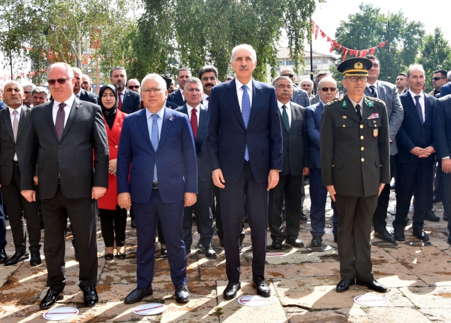 Kurtulmuş: Türkiye'nin sadece kendi milli ekseni vardır