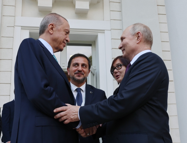 Görüşme sonrasında kritik mesajlar
