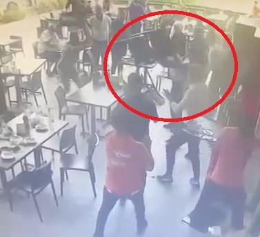 Gemlik'te garsona saldırı: 3 Gözaltı