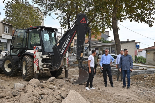 Barbaros'a iki yatırım birden