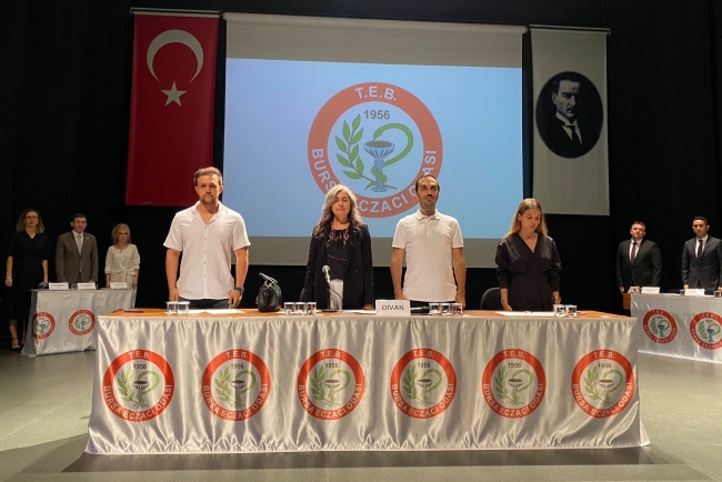 Bursa Eczacı Odası'nda kongre günü