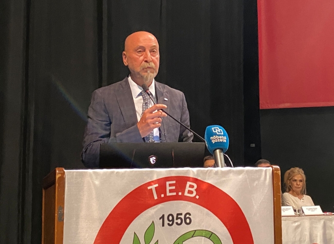 Bursa Eczacı Odası'nda kongre günü