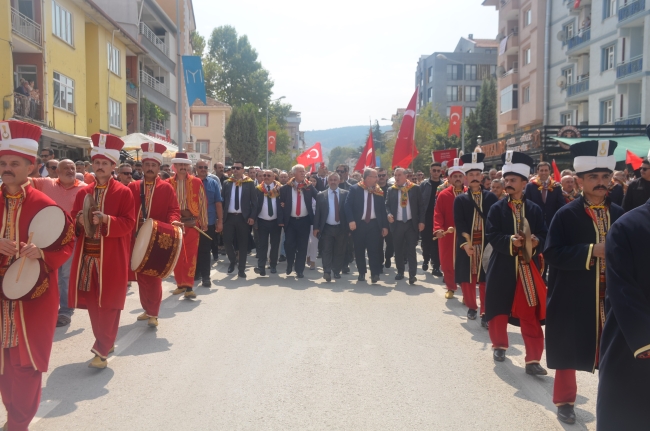Bakan Bak, Ertuğrul Gazi'yi Anma ve Yörük Şenlikleri'ne katıldı