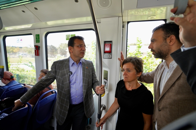 İmamoğlu: Eminönü Meydanı'nı İstanbullulara hediye edeceğiz