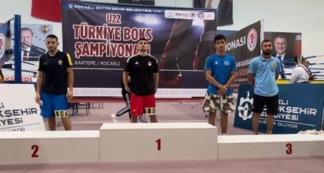 Bursa Büyükşehir Belediyesporlu sporculardan büyük başarı!