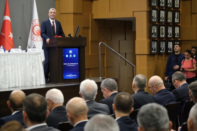 Ticaret Bakanı Bolat: "Depreme rağmen ekonomimiz büyüdü"