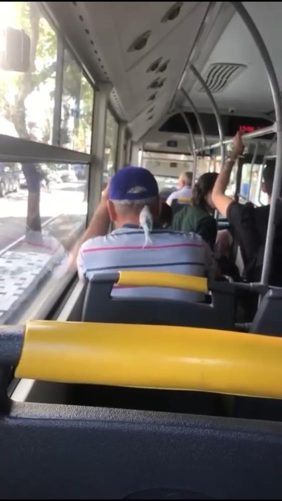 Bursa'da otobüste ilgi çekici görüntüler!