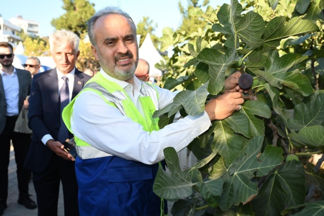 Bursa'da otobüste ilgi çekici görüntüler!