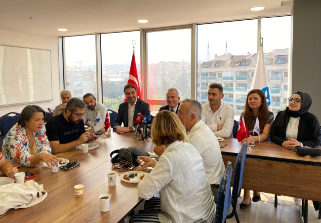 DEVA Partisi Bursa İl Başkanı Zeki Kahraman:"Yenilgiyi kabul etmeliyiz"