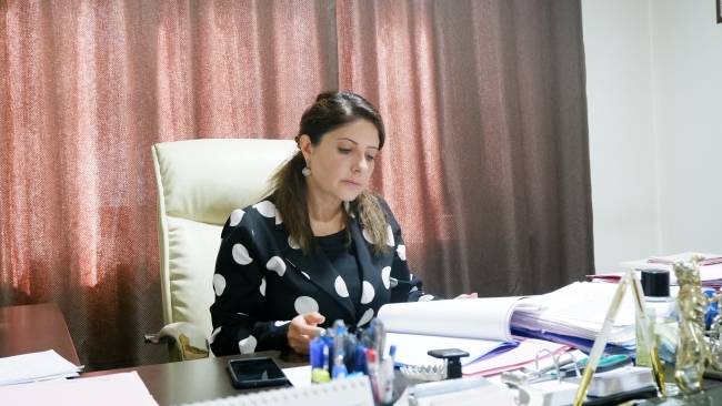 Fotoğrafını kullanarak dolandırıcılık yaptılar!