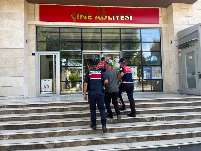 Ev değil cephanelik çıktı!