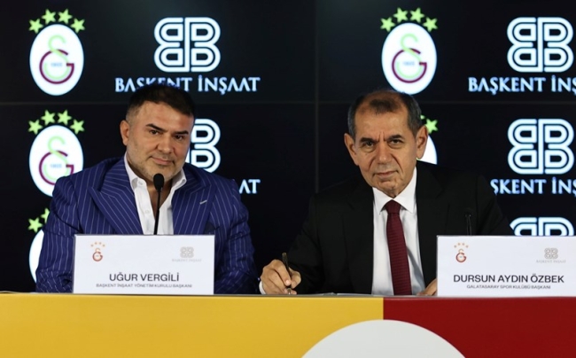 Dursun Özbek: Şampiyonlar Ligi'nde mücadele edeceğiz