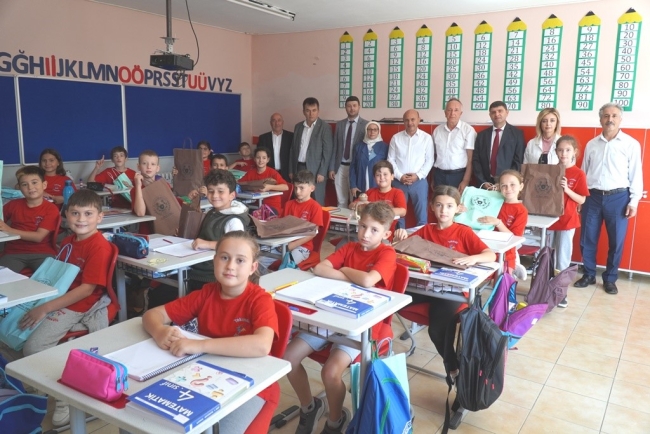 Kırtasiyeler, Başkan Amca’dan