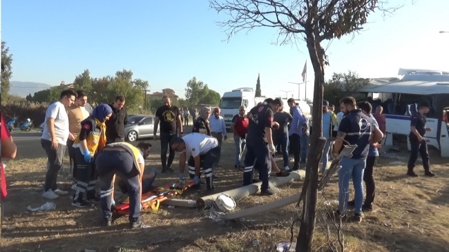 İşçi servisi ile tır çarpıştı: 1’i ağır 23 yaralı
