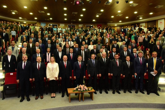 Bakan Yumaklı: Çiftçinin güçleneceği, sürdürülebilir üretimi sağlayacağız