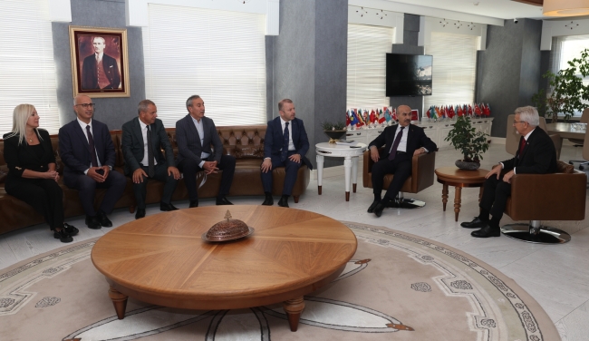 Nilüfer Belediye Başkanı Erdem, Vali Mahmut Demirtaş'ı ağırladı