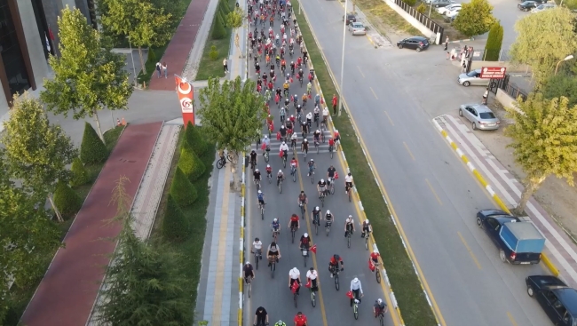 Pedallar sağlıklı yaşam için döndü