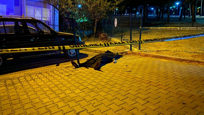 Bursa'da gece yarısı silahlar konuştu! 1 ölü