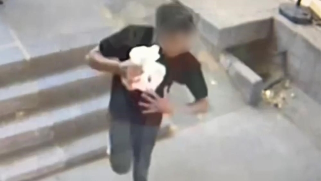 Kaşla göz arasında yaşlı adamın 110 bin lirasını çalmıştı, tutuklandı