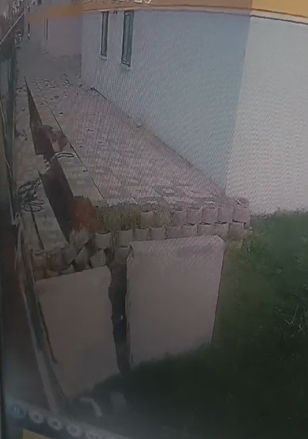 Bursa'da istinat duvarı çöktü! Facia teğet geçti
