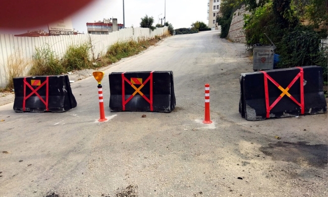 Mudanya'da inşaat çalışmasında yol yarıldı