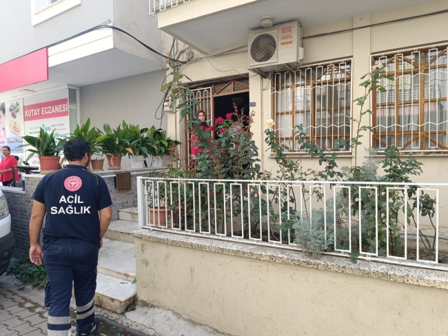 Avukat Ünal Harcanoğlu evinde hayatını kaybetti.