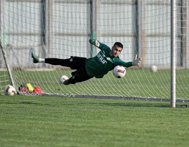 Bursaspor Beyoğlu Yeni Çarşı maçına hazır