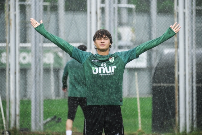 Bursaspor, Beyoğlu Yeni Çarşı maçına hazır