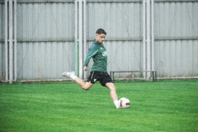 Bursaspor, Beyoğlu Yeni Çarşı maçına hazır