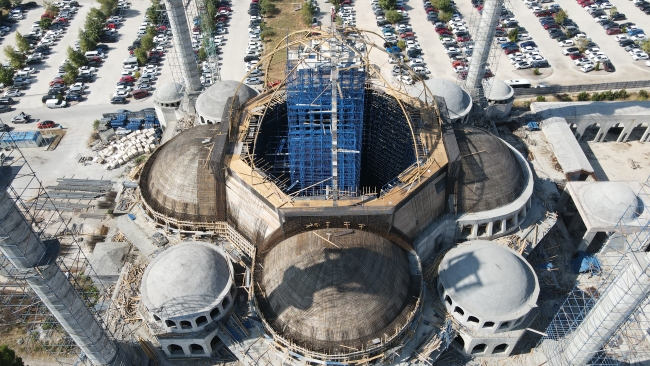 Bursa Uludağ Üniversitesi'nde cami İnşaatında sona yaklaşıldı