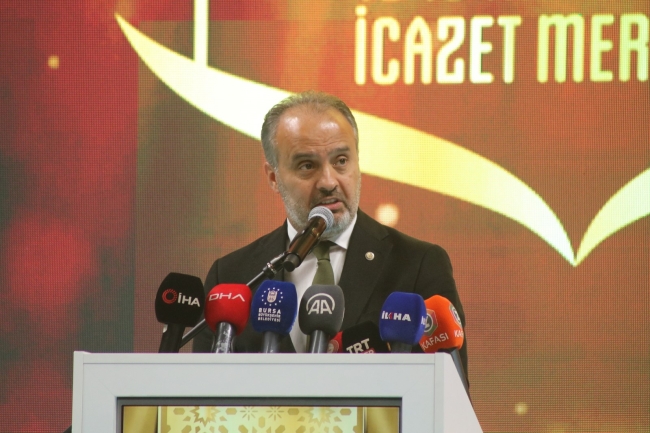 Diyanet İşleri Başkanı Erbaş, Bursa'da icazet törenine katıldı