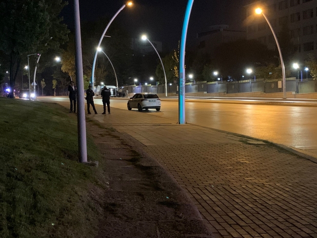 TBMM yakınlarındaki şüpheli valiz paniği