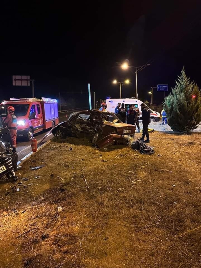 Polis ve uzman çavuş kazaya karıştı! Uzman Çavuş yaşamını yitirdi