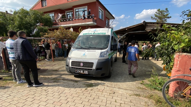 CHP'li Topuz evinde ölü bulundu
