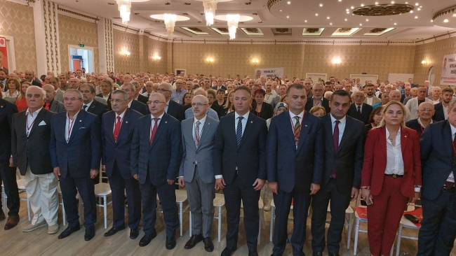 Samsun CHP'de gergin kongre
