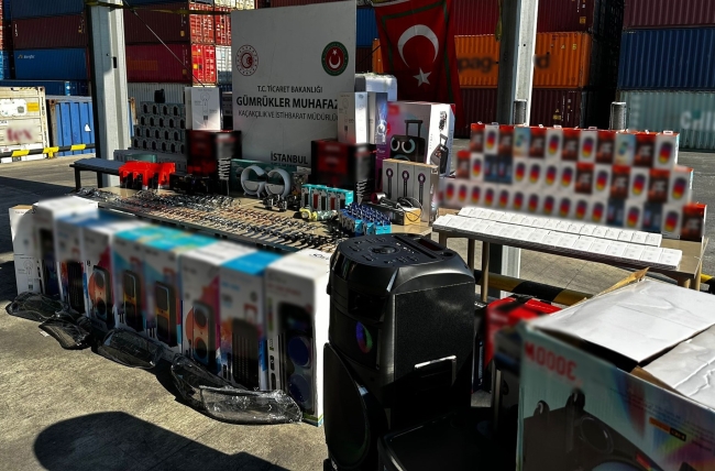 21 milyon lira değerinde kaçak eşya ele geçirildi