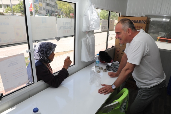 Gemlik'teki o büfeler 8 milyon adet ürünü vatandaşlara ucuz ve kaliteli bir şekilde ulaştırdı
