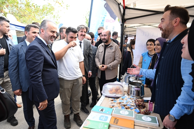 Üniversitelilere 'Hoş geldin' şöleni