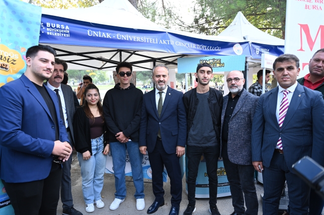 Üniversitelilere 'Hoş geldin' şöleni