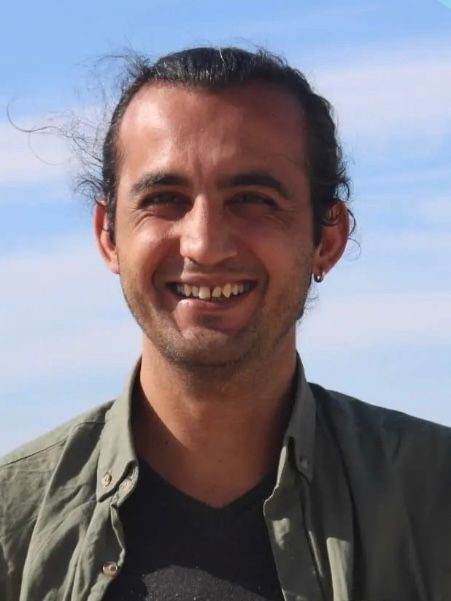 Kendisinden sürekli para istediği için oğlunu öldürmüş!
