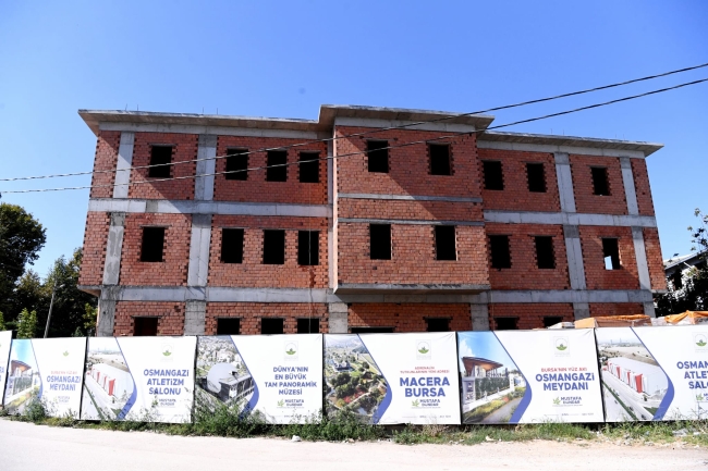 Mehmet Akif Mahallesi’nde üçü bir arada hizmet