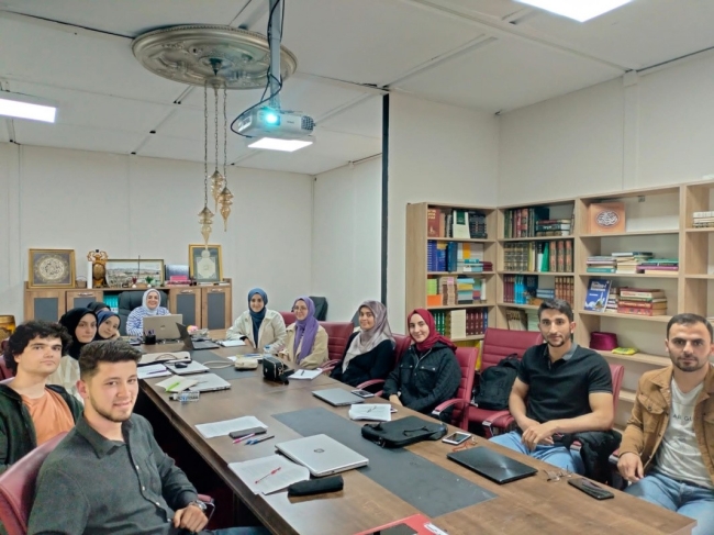 İlahiyat Fakültesi öğrencilerinin projeleri onaylandı
