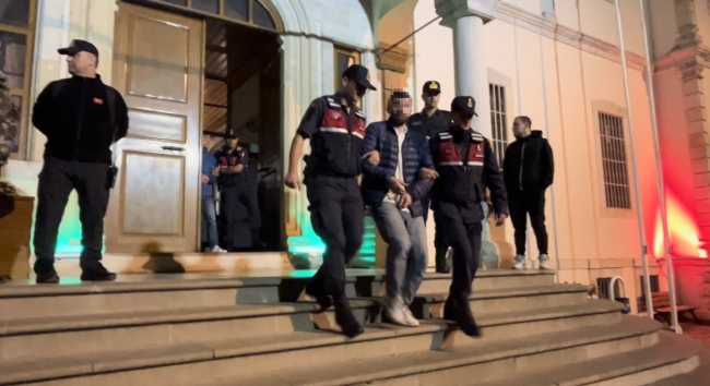 5 ilde dolandırıcılara darbe! 13 tutuklama